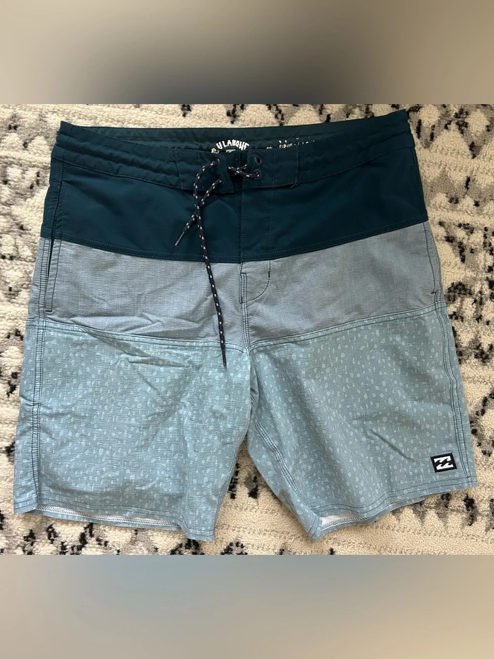 Billabong Men's Two-Tone Blue Swim Boardshorts